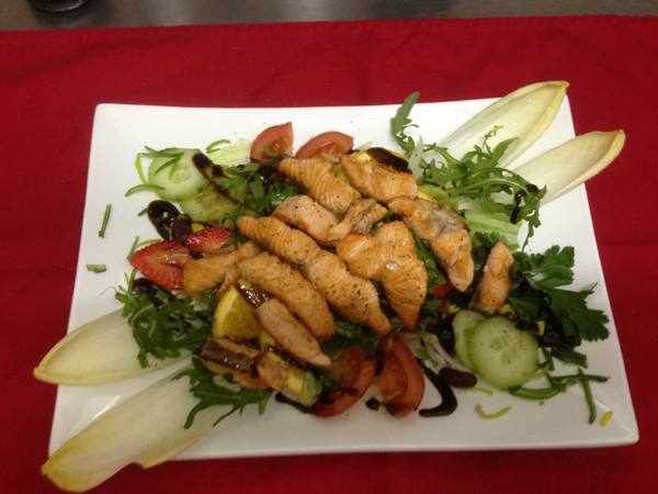 Salat mit Garnelen